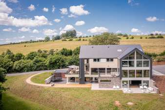 Villa de luxe pour 23 personnes  Daverdisse en Ardenne