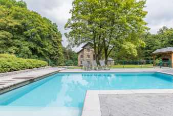 Villa de luxe avec piscine extrieure et salle de jeux  Manhay