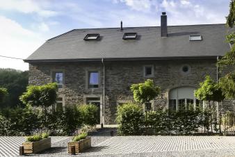 Belle maison de vacances pour 24 personnes  Redu en Ardenne