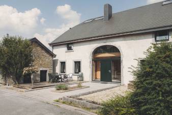 Maison de vacances pour 17 personnes prs de Bertrix en Ardennes
