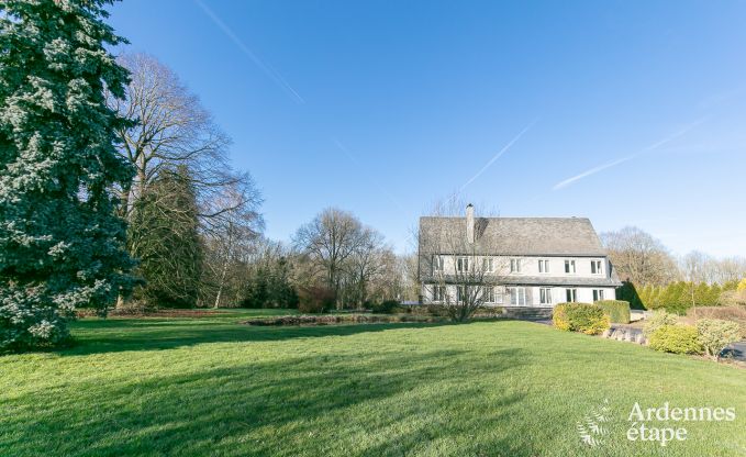 Villa de Luxe  Ouffet pour 16 personnes en Ardenne