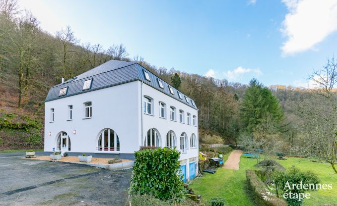 Maison de vacances  Poupehan pour 26 personnes en Ardenne