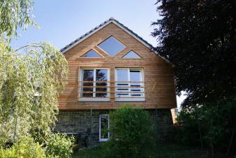 Confortable maison de vacances en bois  louer  Stoumont en Ardenne